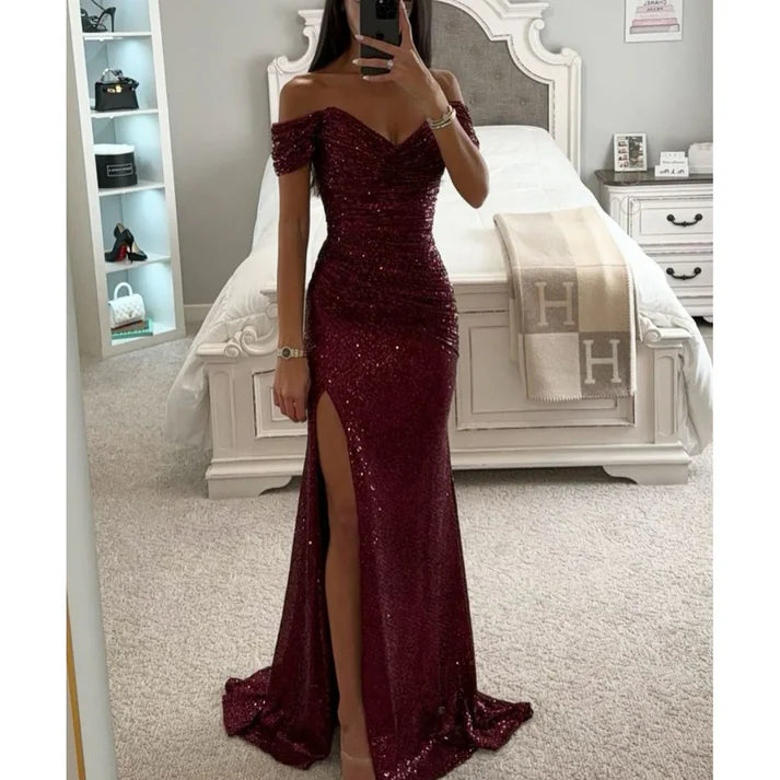 Rebeca – Vestido maxi de lentejuelas con escote off-shoulder y abertura alta